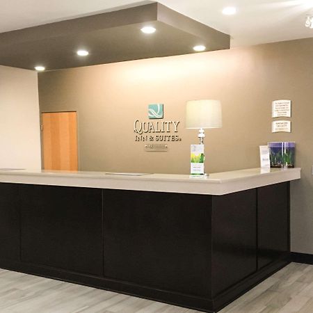 Quality Inn & Suites Lincoln Near I-55 Ngoại thất bức ảnh