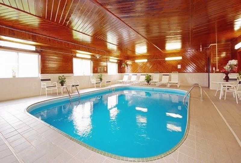 Quality Inn & Suites Lincoln Near I-55 Ngoại thất bức ảnh