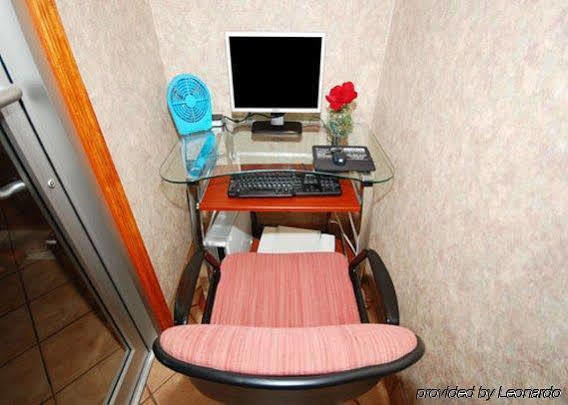 Quality Inn & Suites Lincoln Near I-55 Ngoại thất bức ảnh